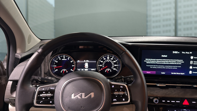 2024 Kia Carnival EX
