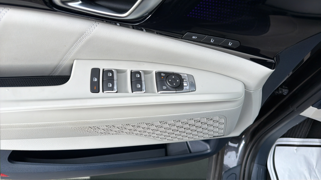 2025 Kia Carnival Hybrid SX Prestige