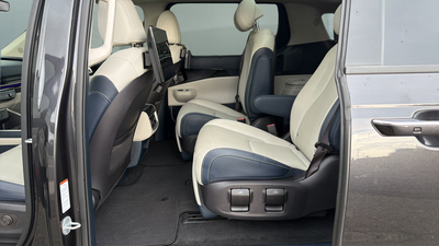 2025 Kia Carnival Hybrid SX Prestige