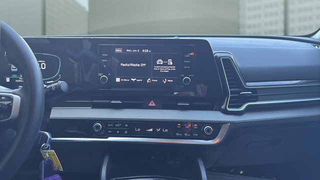 2023 Kia Sportage Hybrid LX