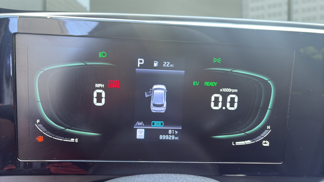 2023 Kia Sportage Hybrid LX