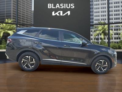 2023 Kia Sportage Hybrid LX