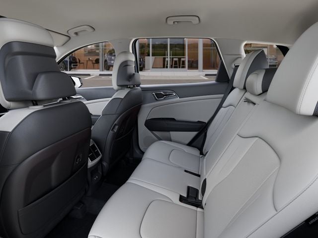 2027 Kia Sportage Hybrid EX ETA- AUG. 2026