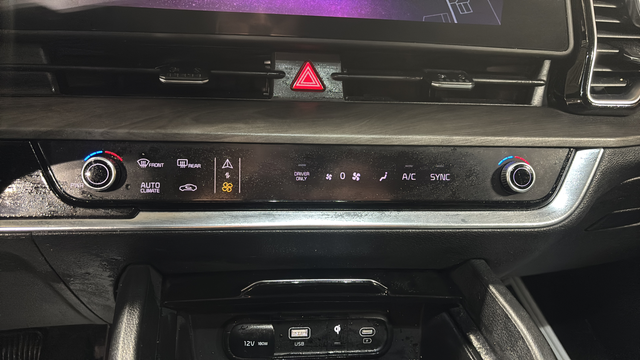 2023 Kia Sportage Plug-In Hybrid X-Line