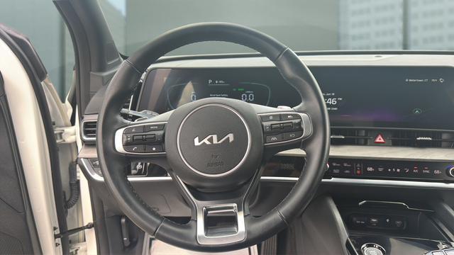 2025 Kia Sportage Plug-In Hybrid X-Line