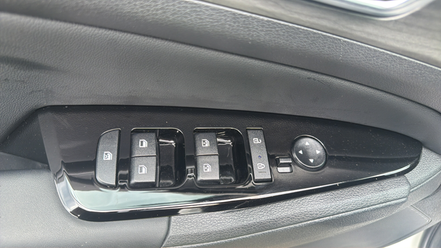 2025 Kia Sportage Plug-In Hybrid X-Line