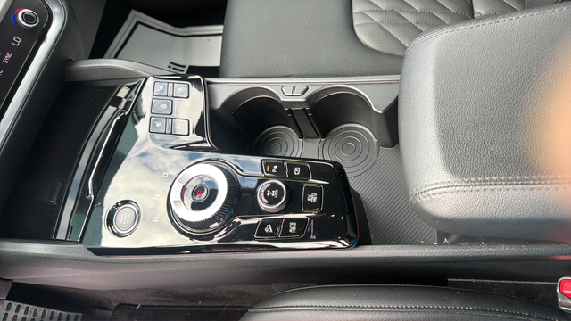2025 Kia Sportage Plug-In Hybrid X-Line Prestige