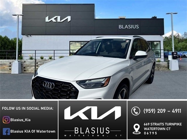 2022 Audi Q5 45 S line Premium quattro