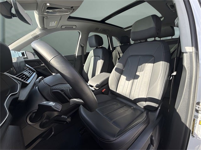 2022 Audi Q5 45 S line Premium quattro