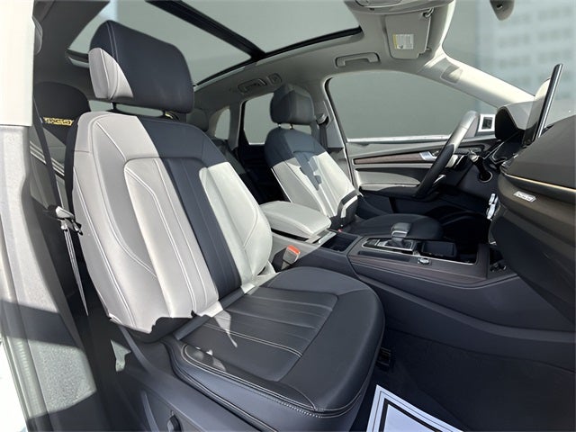 2022 Audi Q5 45 S line Premium quattro