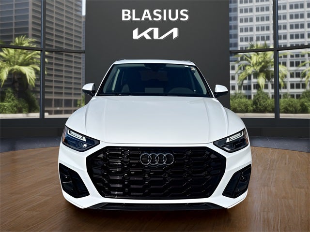 2022 Audi Q5 45 S line Premium quattro