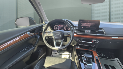 2022 Audi Q5 45 S line Prestige quattro