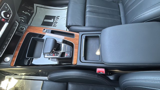 2022 Audi Q5 45 S line Prestige quattro