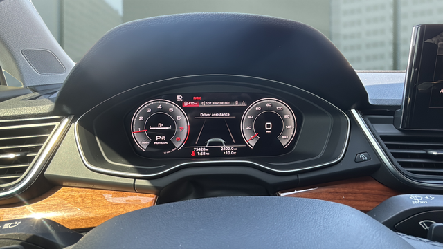 2022 Audi Q5 45 S line Prestige quattro