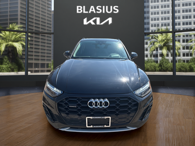 2022 Audi Q5 45 S line Prestige quattro