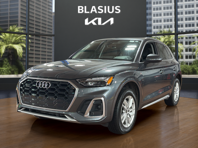 2023 Audi Q5 45 S line Premium quattro