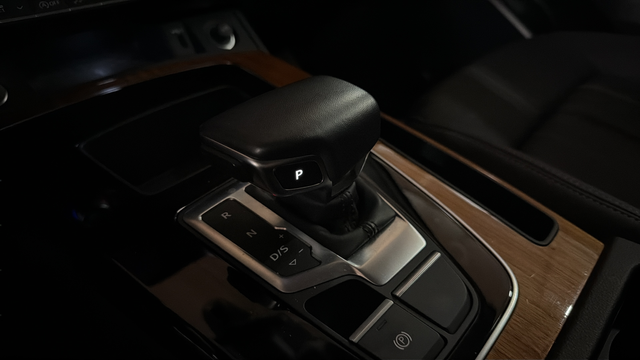 2023 Audi Q5 45 S line Premium quattro