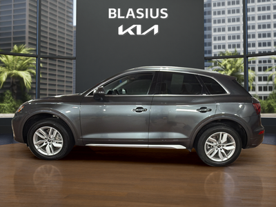 2023 Audi Q5 45 S line Premium quattro