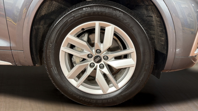 2023 Audi Q5 45 S line Premium quattro