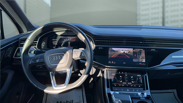 2025 Audi Q7 55 Premium Plus quattro