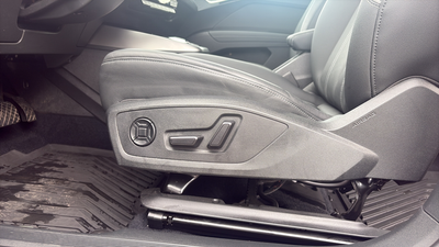 2023 Audi Q4 e-tron Prestige quattro