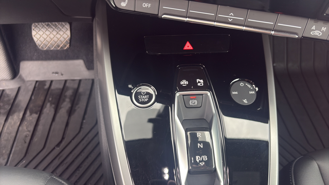 2023 Audi Q4 e-tron Prestige quattro