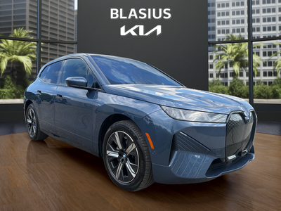 2026 BMW iX xDrive45