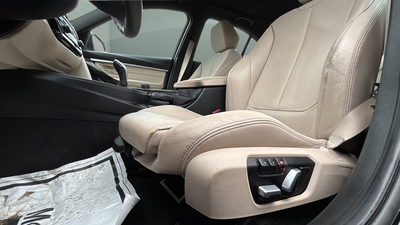 2017 BMW 3 Series 330i xDrive