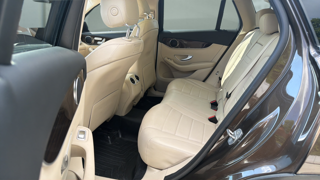 2018 Mercedes-Benz GLC GLC 300 4MATIC®