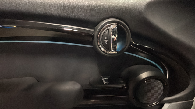 2023 MINI Cooper Signature