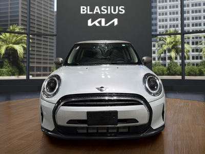 2023 MINI Cooper Signature