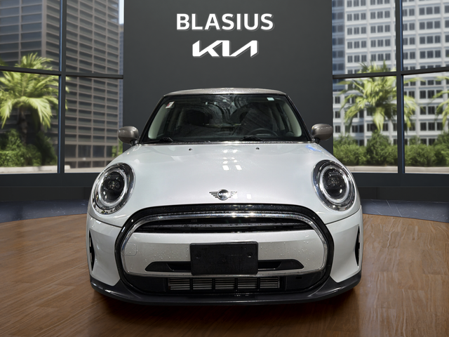 2023 MINI Cooper Signature