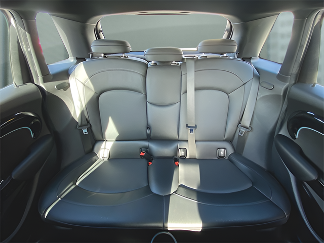 2022 MINI Cooper S Signature