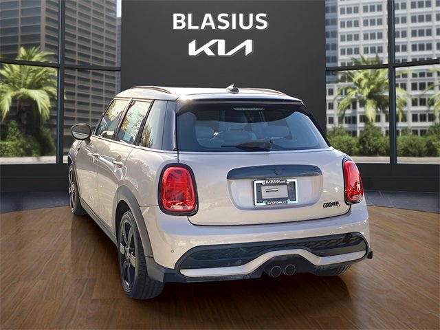 2022 MINI Hardtop 4 Door Cooper S