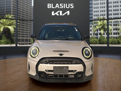 2022 MINI Cooper S Signature