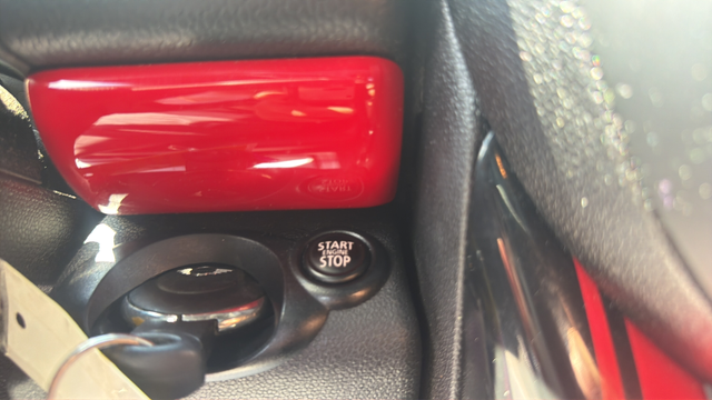 2016 MINI John Cooper Works Countryman Base