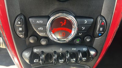 2016 MINI John Cooper Works Countryman Base