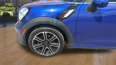 2016 MINI John Cooper Works Countryman Base