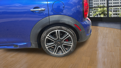 2016 MINI John Cooper Works Countryman Base