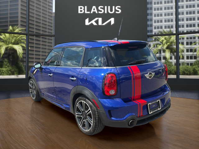 2016 MINI John Cooper Works Countryman Base