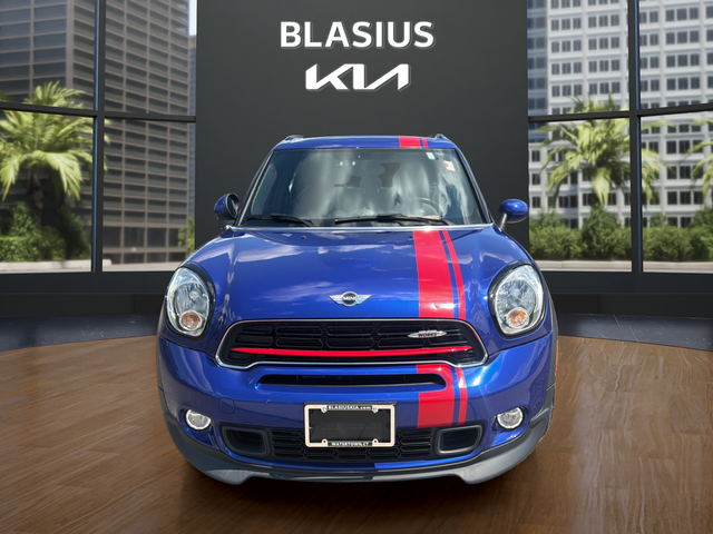 2016 MINI John Cooper Works Countryman Base