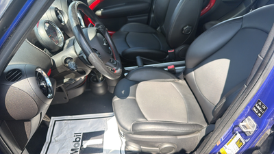 2016 MINI John Cooper Works Countryman Base
