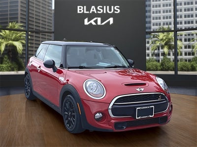 2018 MINI Hardtop 2 Door Cooper S